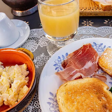 Bed & Breakfast A Casa Di Gianni E Mari Vestone
