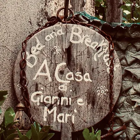 Bed & Breakfast A Casa Di Gianni E Mari 4*